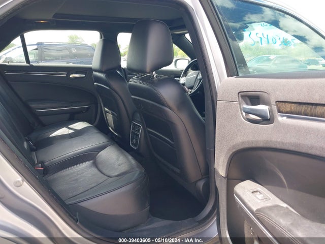 Chrysler 300C 2014 2C3CCAEG6EH161900 Image 8