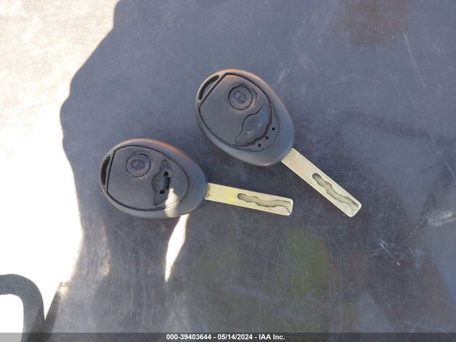 2004 MINI COOPER S WMWRE33464TD85805 Photo 10