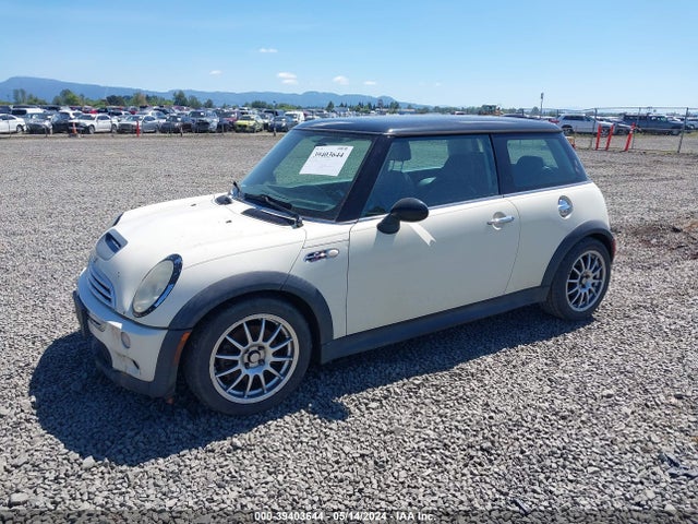 2004 MINI COOPER S WMWRE33464TD85805 Photo 1