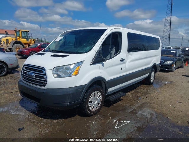 Ford Transit-350 Xlt 2015 1FBZX2ZM9FKA99956 Image 2