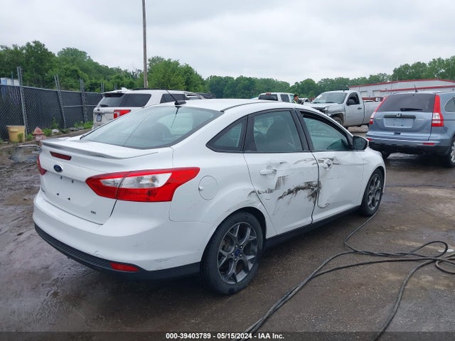 Ford FOCUS SE 2014 1FADP3F25EL307120 Image 4
