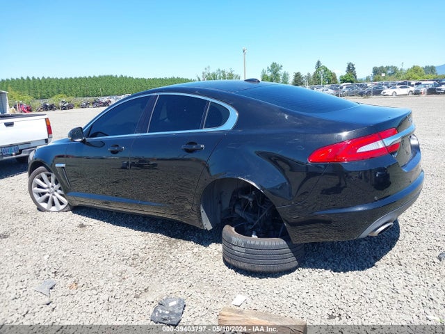 2012 JAGUAR XF SAJXA0FB8CLS54953 Photo 2