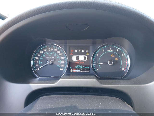 2012 JAGUAR XF SAJXA0FB8CLS54953 Photo 6