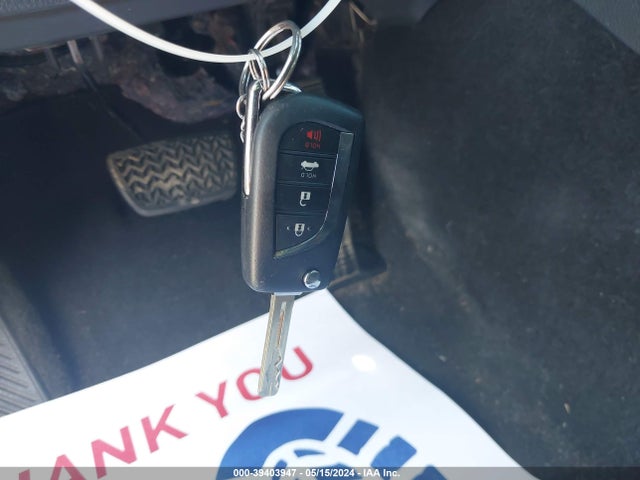 Toyota CAMRY LE 2020 4T1C11AK0LU946642 Image 11