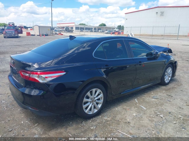 Toyota CAMRY LE 2020 4T1C11AK0LU946642 Image 4