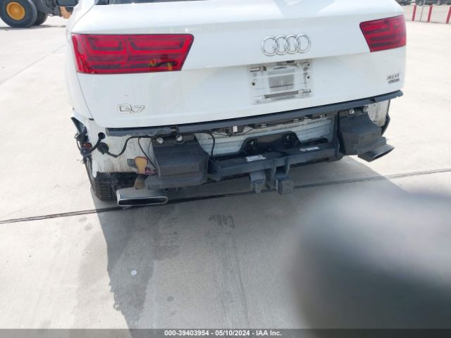 WA1LAAF72HD037893 Audi Q7 3.0t Premium