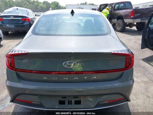 5NPEG4JA2MH115966 Hyundai SONATA SE
