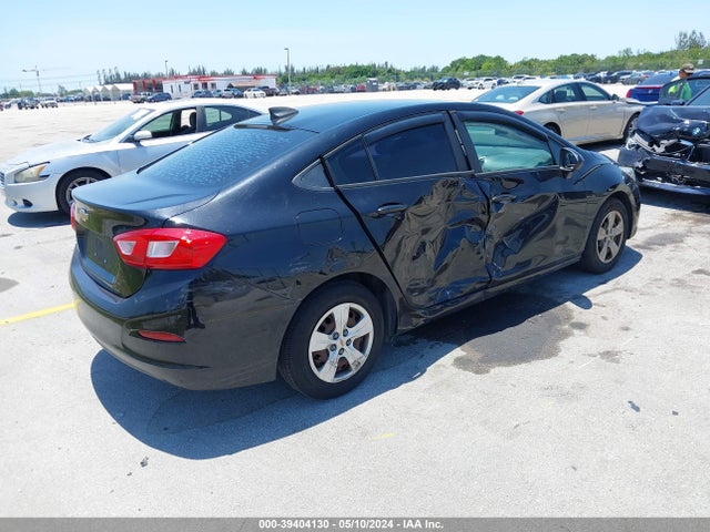 Chevrolet Cruze Ls Auto 2017 1G1BC5SM9H7244593 Image 4
