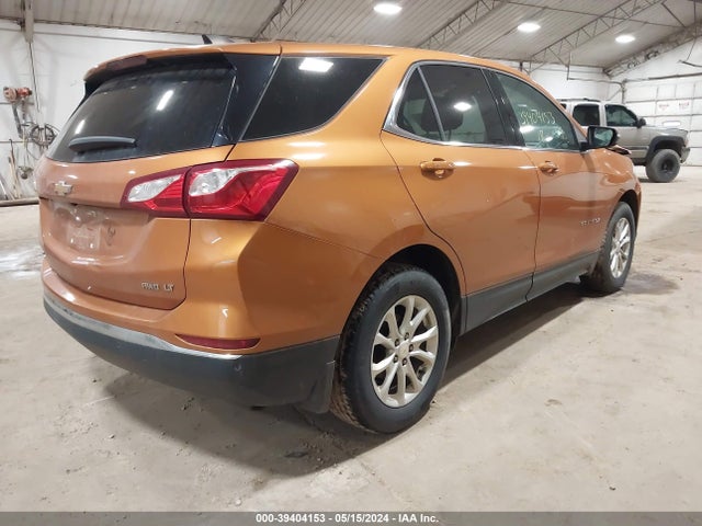Chevrolet EQUINOX LT 2018 2GNAXSEV8J6201631 Image 4
