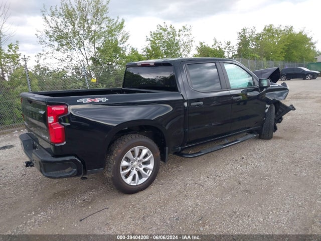 Chevrolet Silverado 1500 4wd  Short Bed Custom 2021 3GCPYBEK9MG282265 Image 4