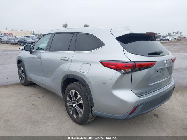 Toyota Highlander Xle 2020 5TDGZRAH8LS502527 Image 3