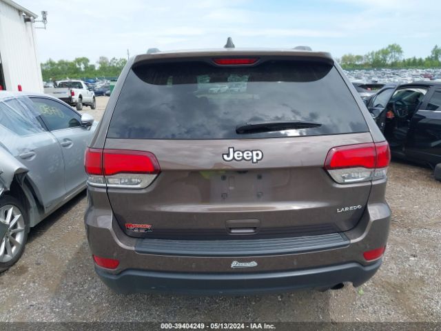 1C4RJEAG9MC738767 Jeep Grand Cherokee Laredo E 4x2