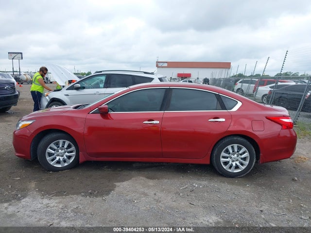 Nissan Altima 2.5 S 2016 1N4AL3AP8GN380698 Image 14