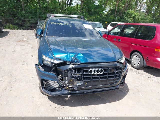 WA1FVAF14KD031758 Audi Q8 55 Premium