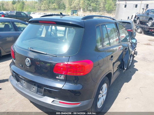 WVGBV7AX7HK028369 Volkswagen Tiguan 2.0t/2.0t S