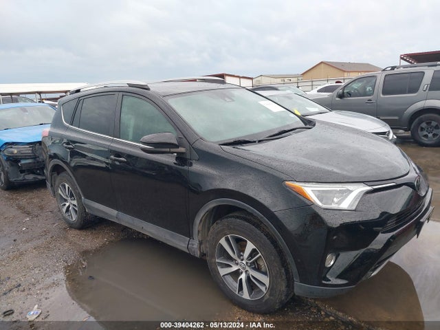 Toyota Rav4 Xle 2018 2T3WFREV1JW475039 main image