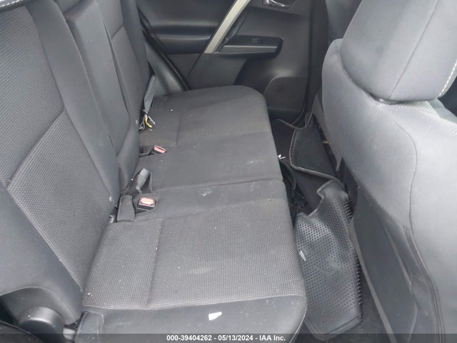 Toyota Rav4 Xle 2018 2T3WFREV1JW475039 Image 8