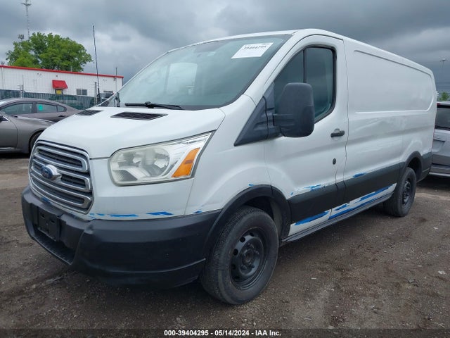 Ford Transit-150 2015 1FTNE1YM9FKA32351 Image 2