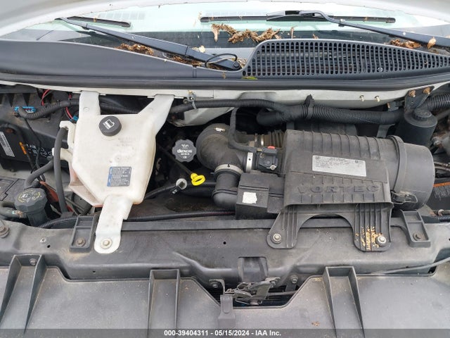 Chevrolet Express 2500 Work Van 2017 1GCWGAFF9H1163047 Image 10
