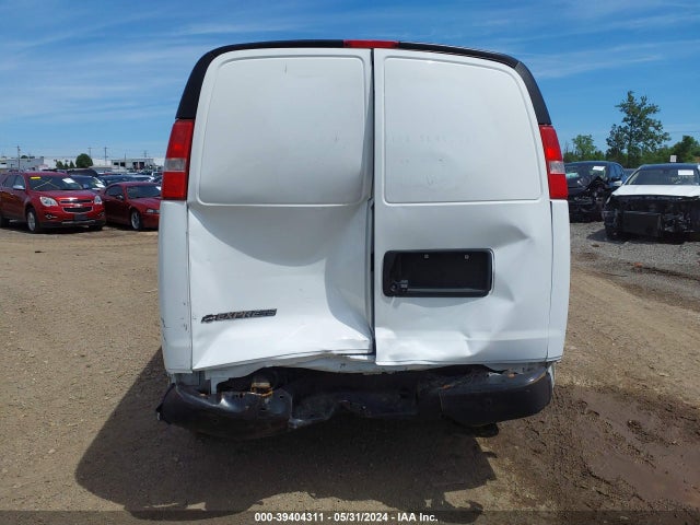 Chevrolet Express 2500 Work Van 2017 1GCWGAFF9H1163047 Image 6