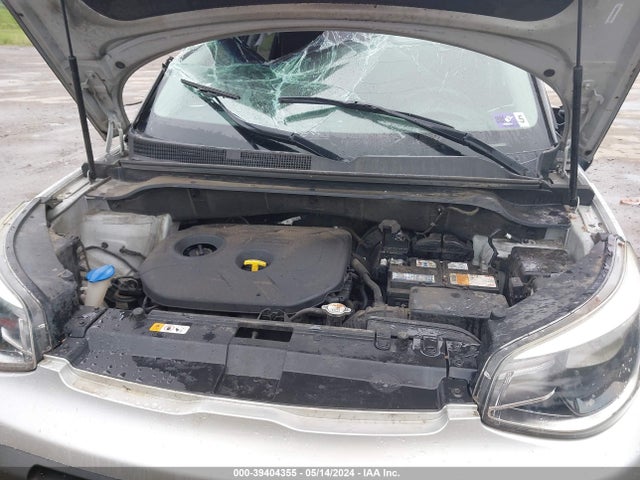 KIA SOUL + 2014 KNDJP3A53E7701514 Image 10