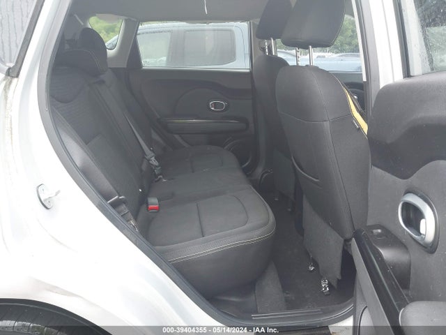 KIA SOUL + 2014 KNDJP3A53E7701514 Image 8