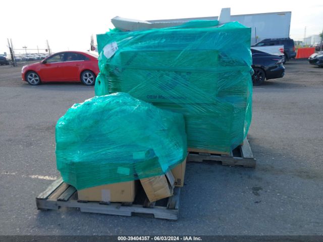 3C6UR5HJ4NG398373 RAM 2500 Tradesman  4x4 8' Box