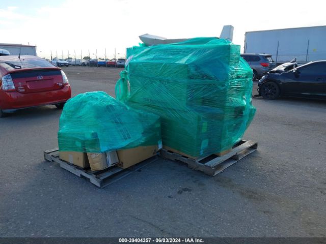 3C6UR5HJ4NG398373 RAM 2500 Tradesman  4x4 8' Box