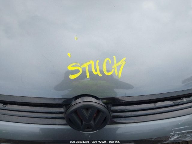 3VW2K7AJ3EM234931 Volkswagen Jetta 2.0l S
