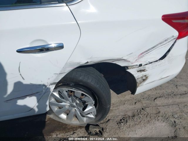 3N1AB7AP5JY329211 Nissan SENTRA S