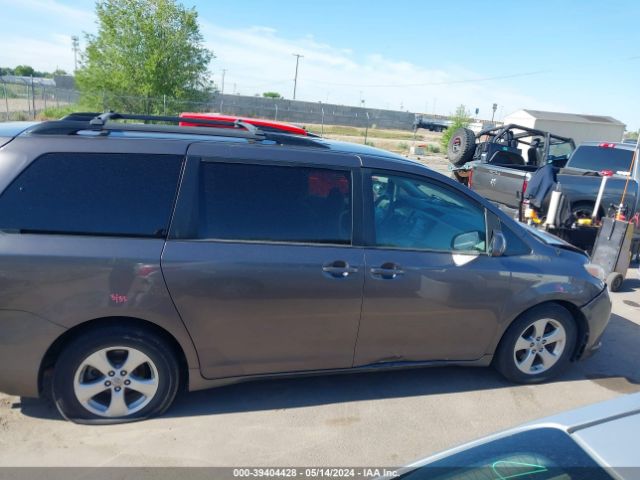 5TDKK3DC9ES502373 Toyota Sienna Le V6 8 Passenger