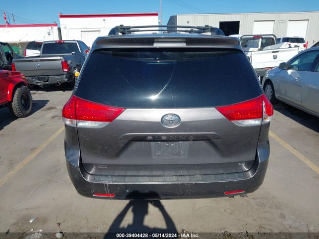 5TDKK3DC9ES502373 Toyota Sienna Le V6 8 Passenger