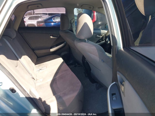 Toyota Prius Two 2015 JTDKN3DU6F1980233 Image 8