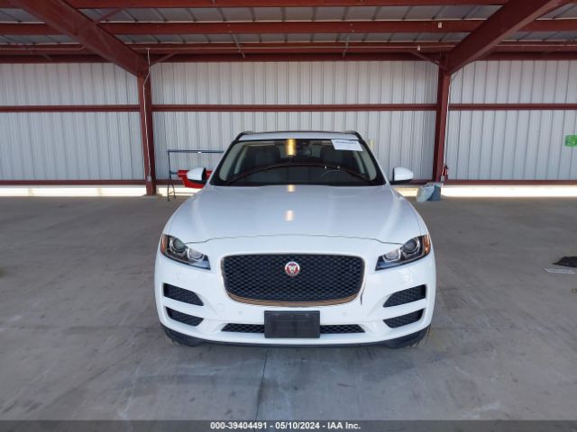 SADCJ2EV3JA240301 Jaguar F-pace 35t Premium