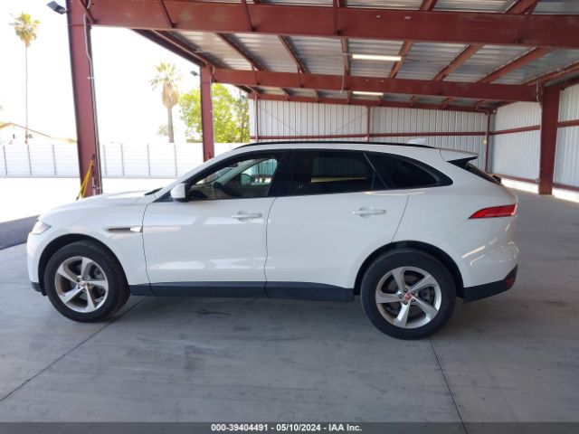 SADCJ2EV3JA240301 Jaguar F-pace 35t Premium