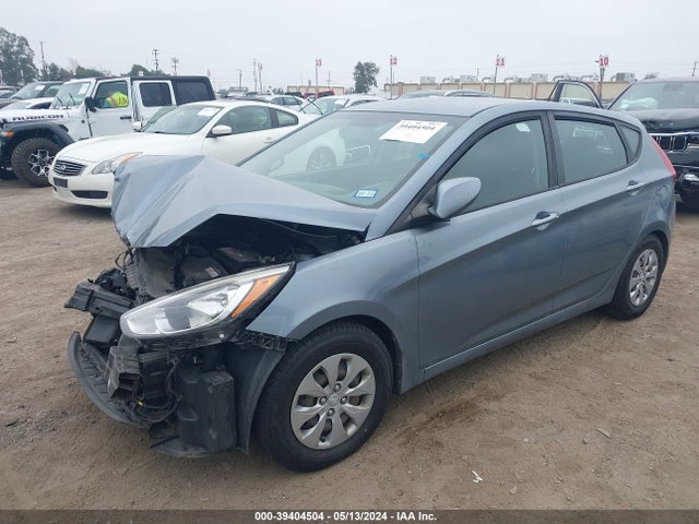 Hyundai ACCENT SE 2017 KMHCT5AE2HU354727 Image 2