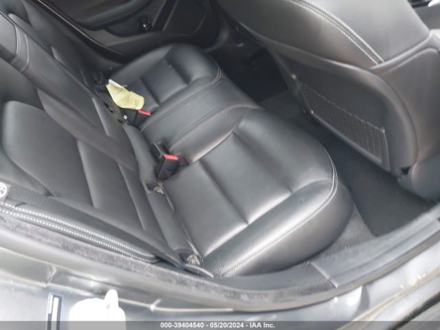 SJKCH5CR4HA015956 Infiniti Qx30 Premium