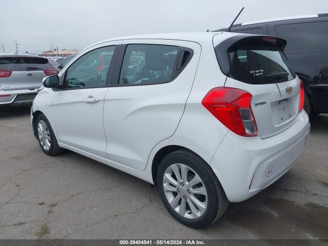 Chevrolet Spark 1lt Cvt 2017 KL8CD6SA8HC739971 Image 3