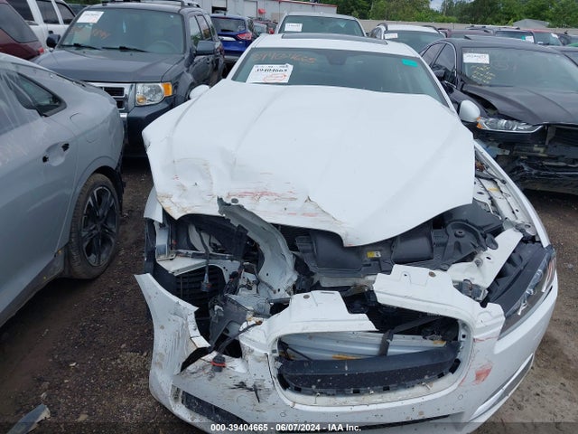 2013 JAGUAR XF SAJWJ0EF9D8S89103 Photo 5