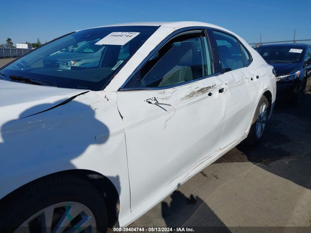 Toyota CAMRY LE 2024 4T1C11AK1RU900021 Image 6