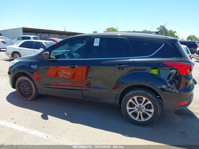 Ford ESCAPE SE 2019 1FMCU0GD2KUA20929 Image 14