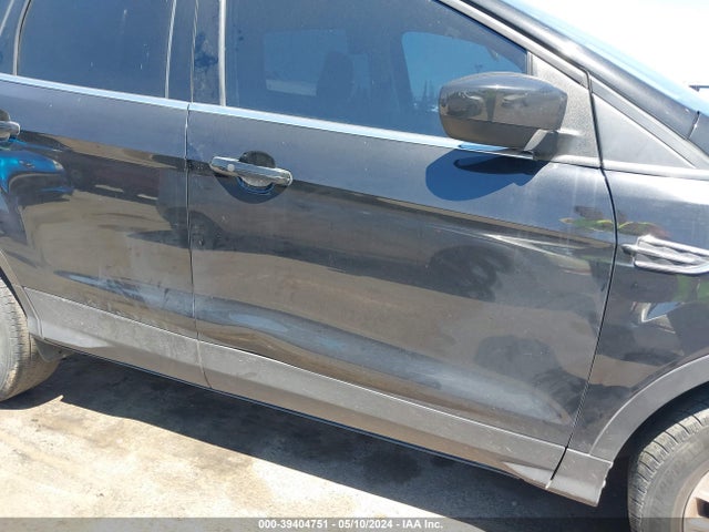Ford ESCAPE SE 2019 1FMCU0GD2KUA20929 Image 6