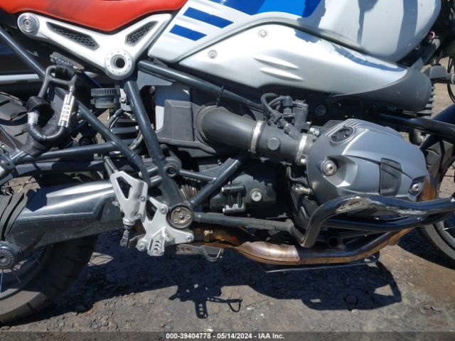 2018 BMW R NINE T WB10J4308JZ796376 Photo 7
