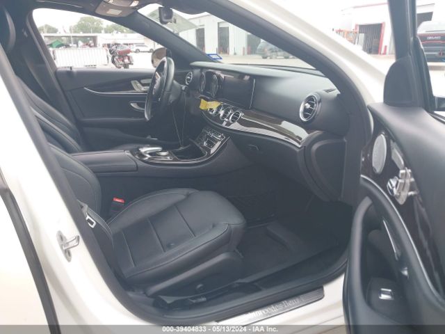 WDDZF4JB7KA512807 Mercedes-Benz E 300