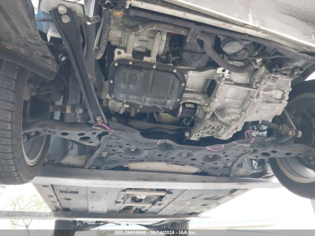 JTDKARFU0H3038052 Toyota Prius Three Touring