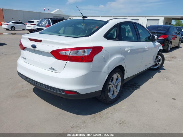 Ford FOCUS SE 2014 1FADP3F28EL416901 Image 4