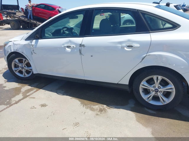 Ford FOCUS SE 2014 1FADP3F28EL416901 Image 6