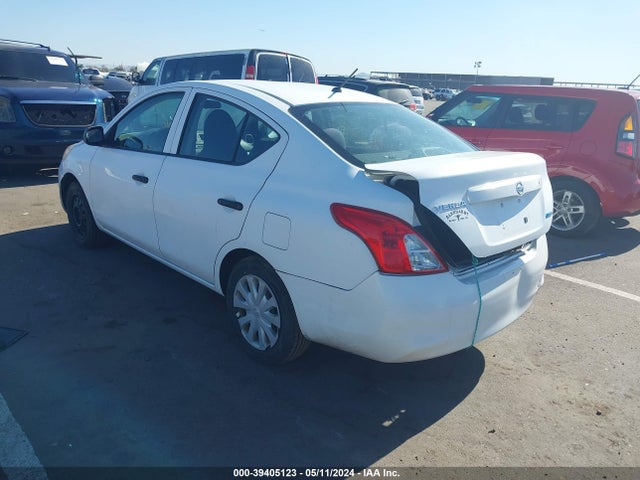 Nissan Versa 1.6 S 2014 3N1CN7AP5EL828402 Image 3