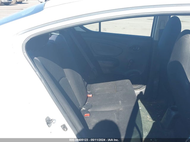 Nissan Versa 1.6 S 2014 3N1CN7AP5EL828402 Image 8