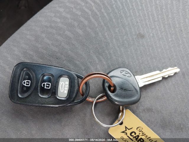 5NPDH4AE3FH633678 Hyundai ELANTRA SE